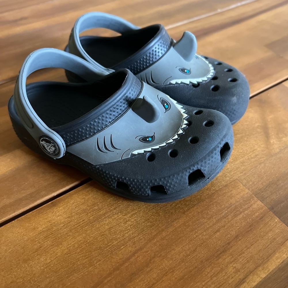 Toddler Shark Crocs. Size 9C